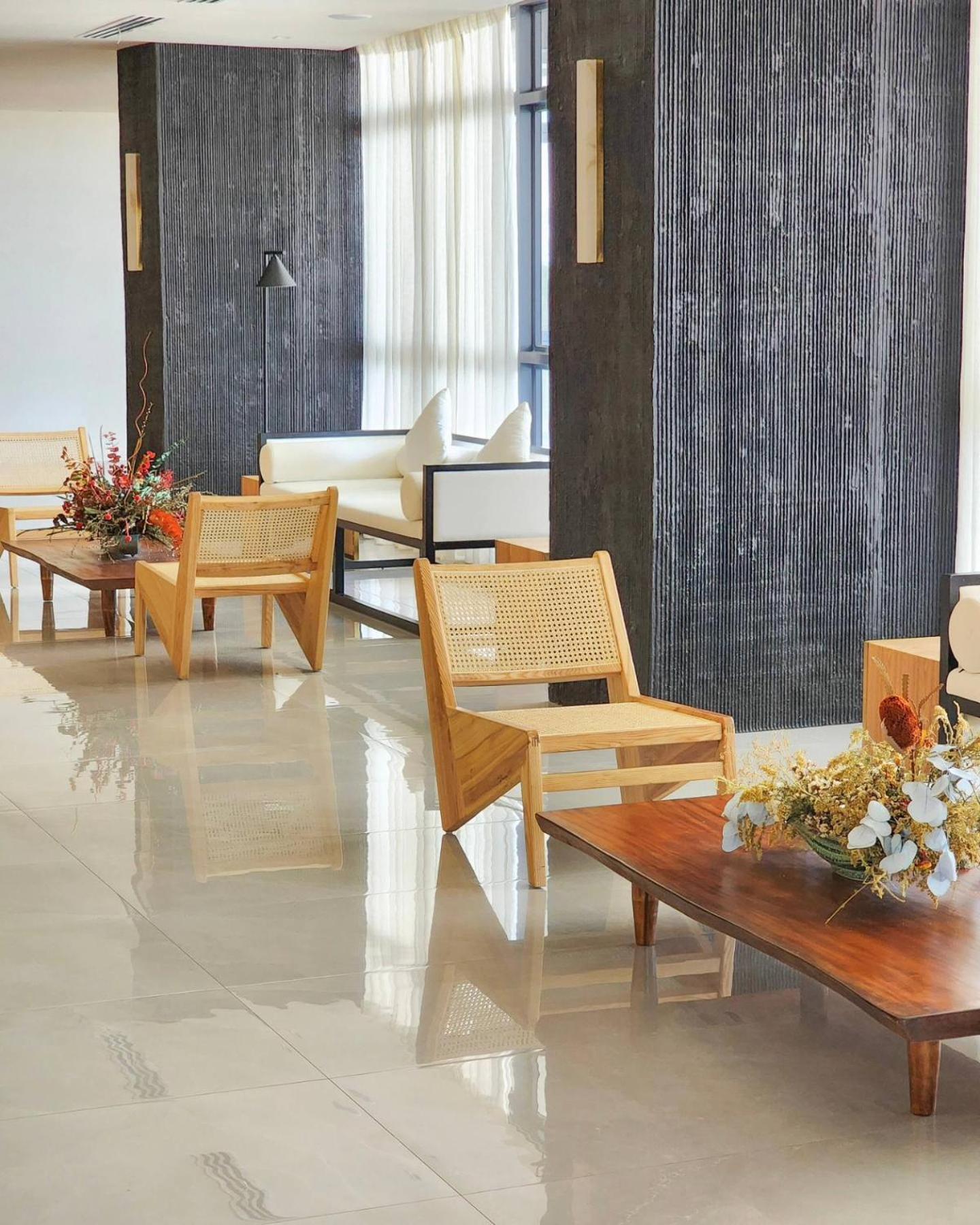 Elijah Hotel 다스마리냐스 외부 사진