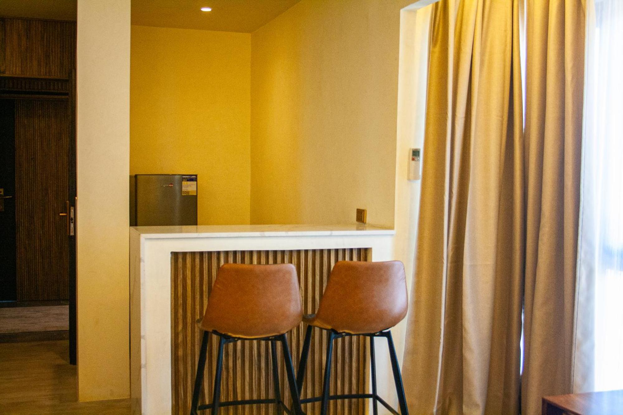 Elijah Hotel 다스마리냐스 외부 사진